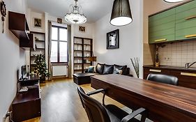 Stylish Apartment - Ivana Franka Street