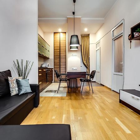 Stylish Apartment - Ivana Franka Street Львів Екстер'єр фото